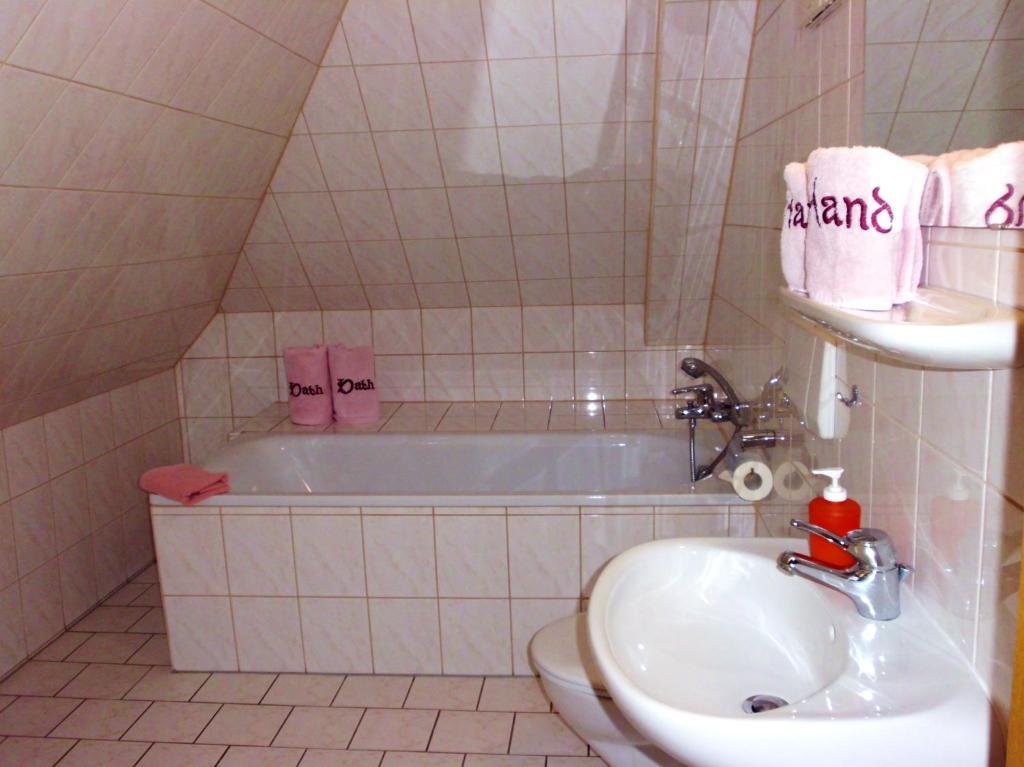 Thuringer Hof Hildburghausen Hotel Phòng bức ảnh