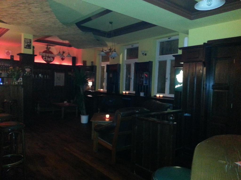 Thuringer Hof Hildburghausen Hotel Ngoại thất bức ảnh